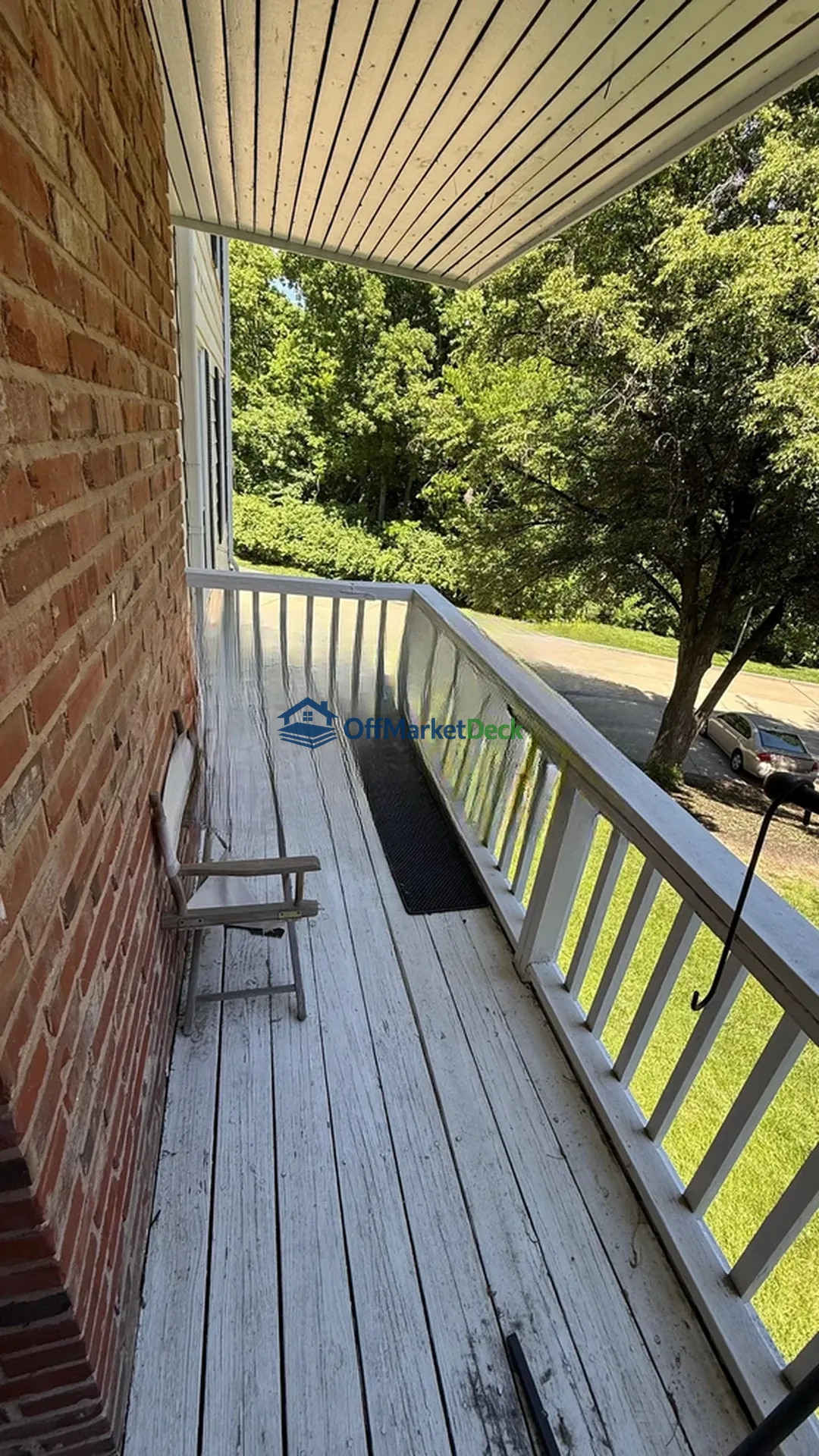 Off-market townhome in Chesterfield, Missouri — 2 beds, 2 baths, $159,900 — photo 7 of 8