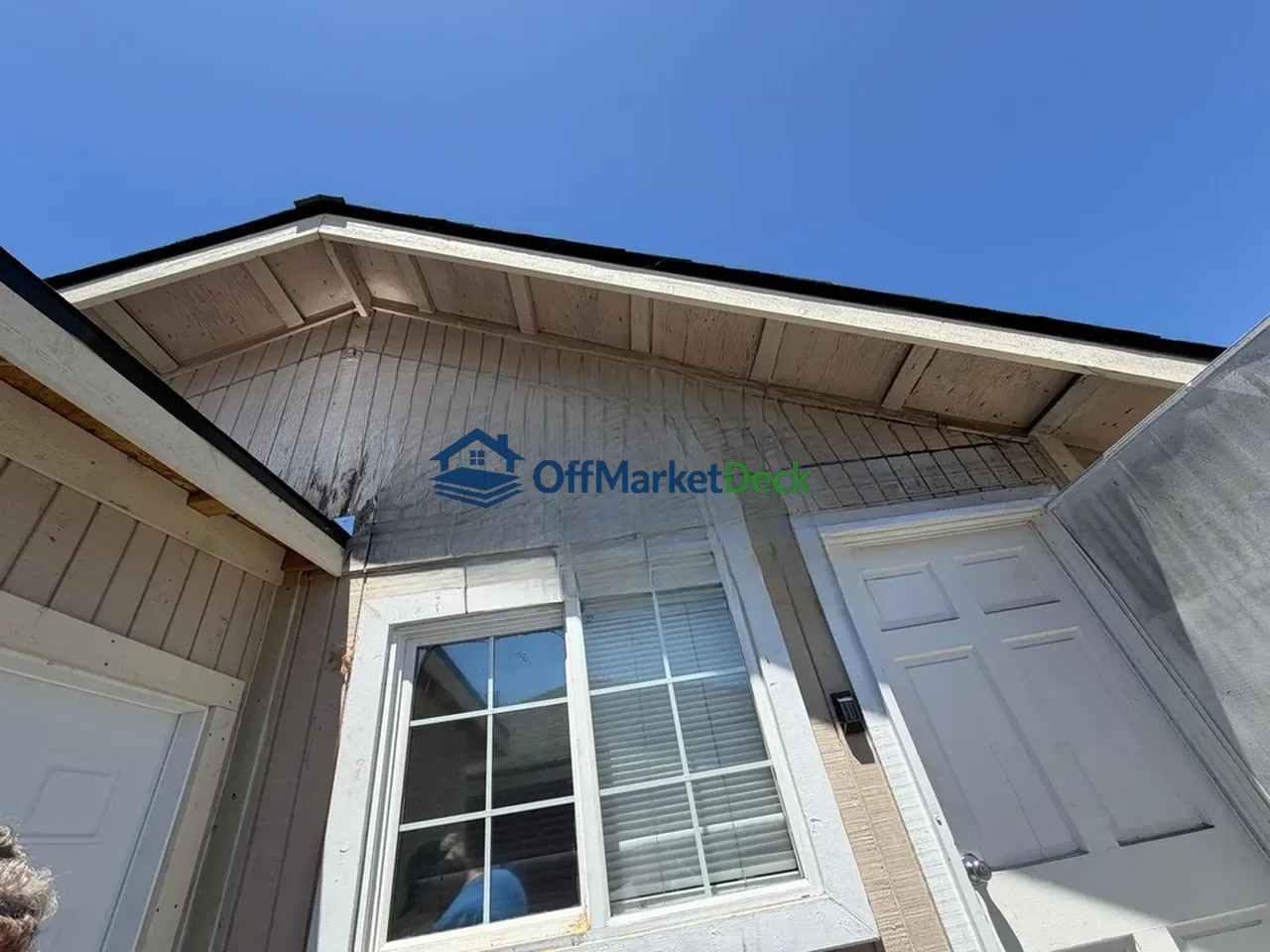 Off-market house in San Jose, California — 4 beds, 2 baths, $699,900 — photo 4 of 8