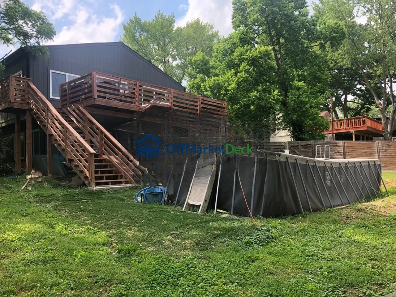 Off-market house in Leavenworth, Kansas — 1 bed, 1 bath, $64,900 — photo 3 of 8