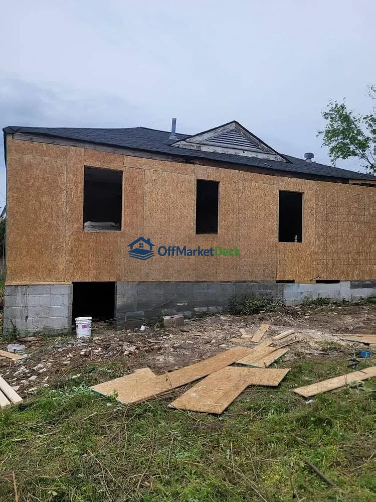 Off-market house in Macon, Georgia — 3 beds, 1 bath, $38,000 — photo 4 of 8