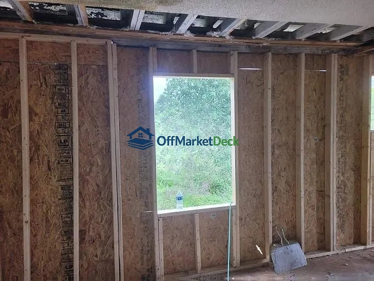 Off-market house in Macon, Georgia — 3 beds, 1 bath, $38,000 — photo 7 of 8