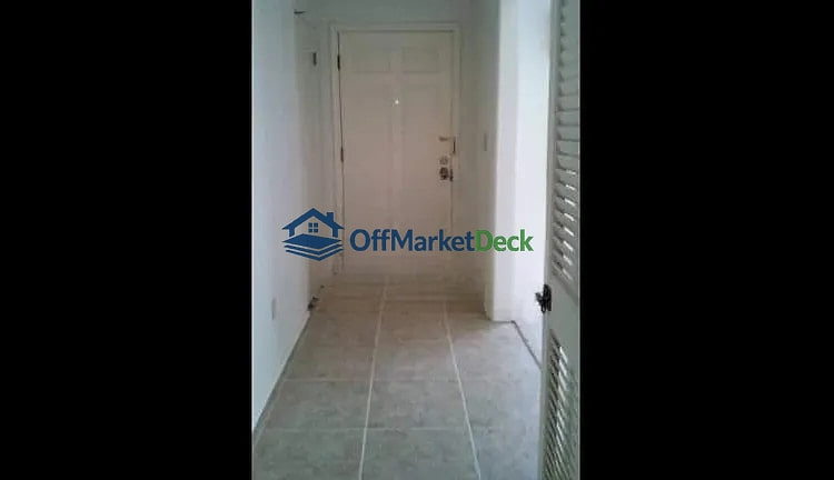 Off-market house in Columbus, Georgia — 3 beds, 2 baths, $105,600 — photo 2 of 8