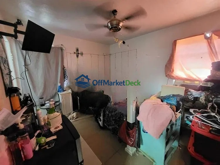 Off-market house in Mesquite, Texas — 3 beds, 1 bath, $145,900 — photo 5 of 5