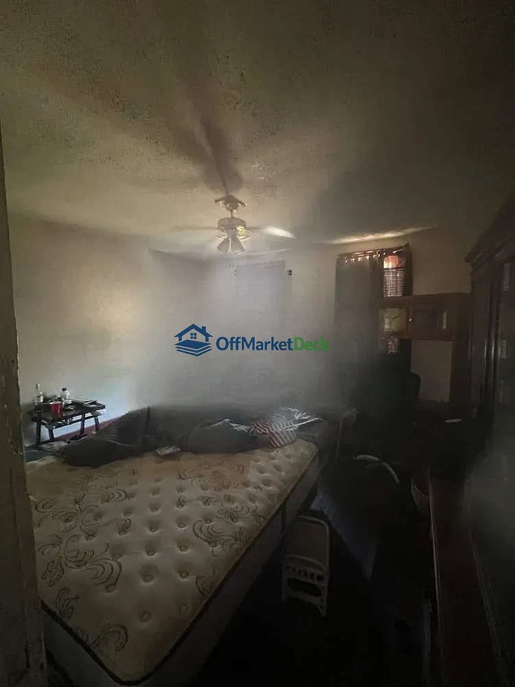 Off-market house in Erie, Pennsylvania — 2 beds, 1 bath, $18,600 — photo 8 of 8