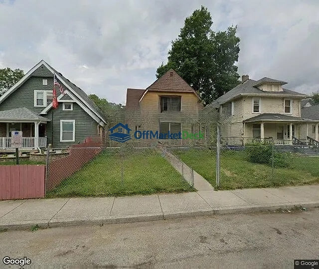 Off-market house in Indianapolis, Indiana — 3 beds, 1.5 baths, $45,000 — photo 3 of 3