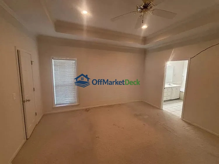 Off-market house in Ridgeland, Mississippi — 3 beds, 2 baths, $150,000 — photo 4 of 8