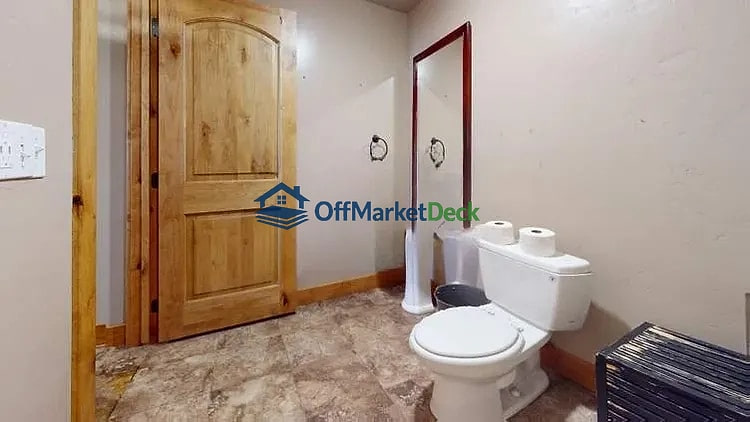 Off-market house in Heber City, Utah — 4 beds, 3 baths, $750,000 — photo 5 of 8