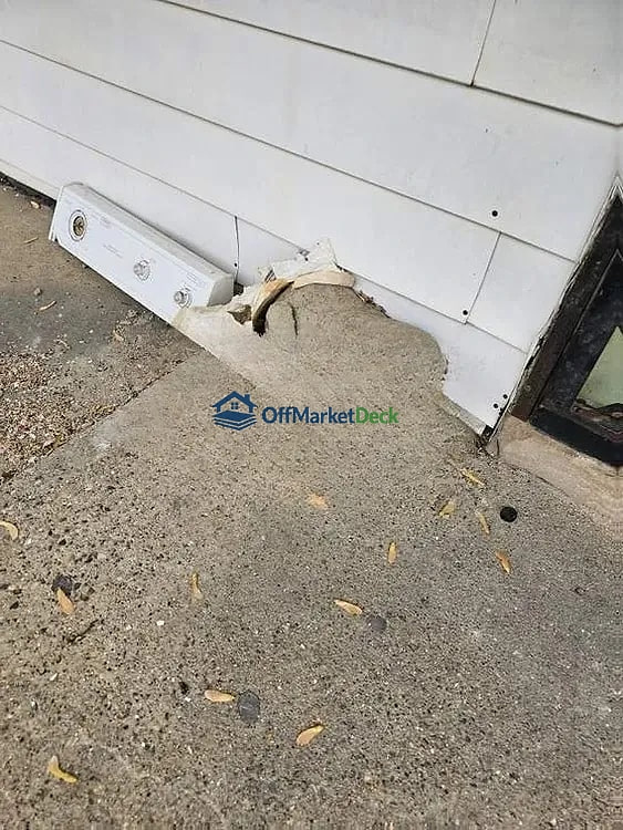 Off-market house in Detroit, Michigan — 2 beds, 1 bath, $27,000 — photo 7 of 8