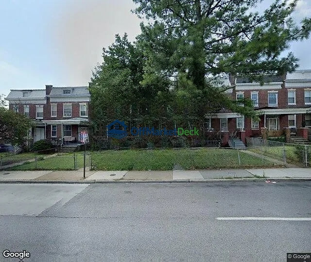 Off-market townhome in Baltimore, Maryland — 3 beds, 1.5 baths, $110,000 — photo 3 of 3