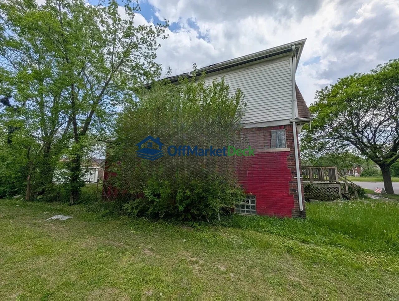 Off-market house in Detroit, Michigan — 3 beds, 1 bath, $19,900 — photo 4 of 8