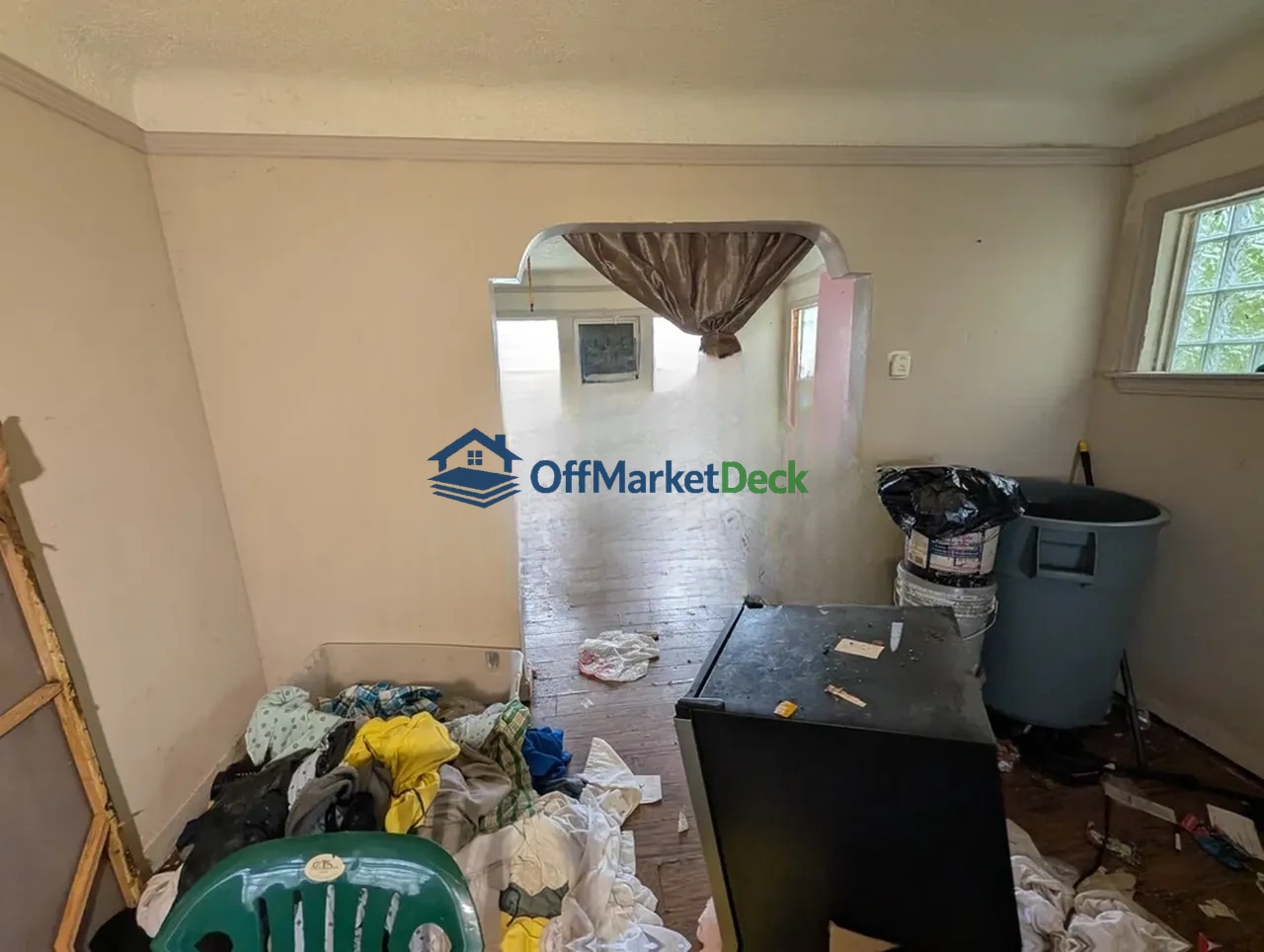 Off-market house in Detroit, Michigan — 3 beds, 1 bath, $19,900 — photo 8 of 8