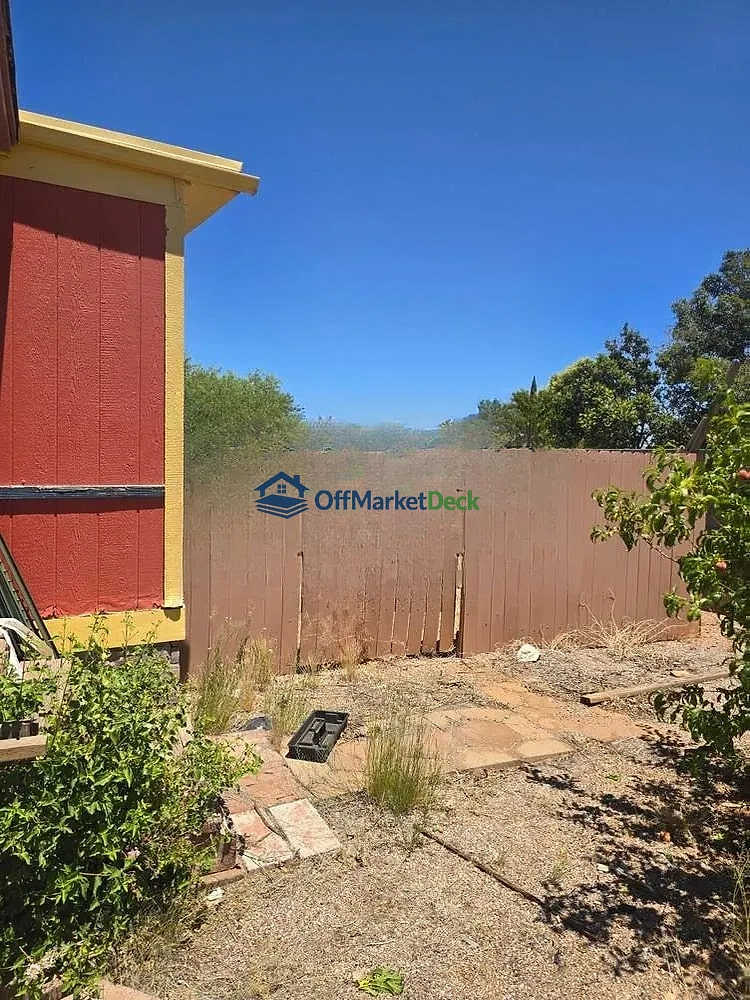 Off-market house in Sierra Vista, Arizona — 3 beds, 2 baths, $75,000 — photo 5 of 8