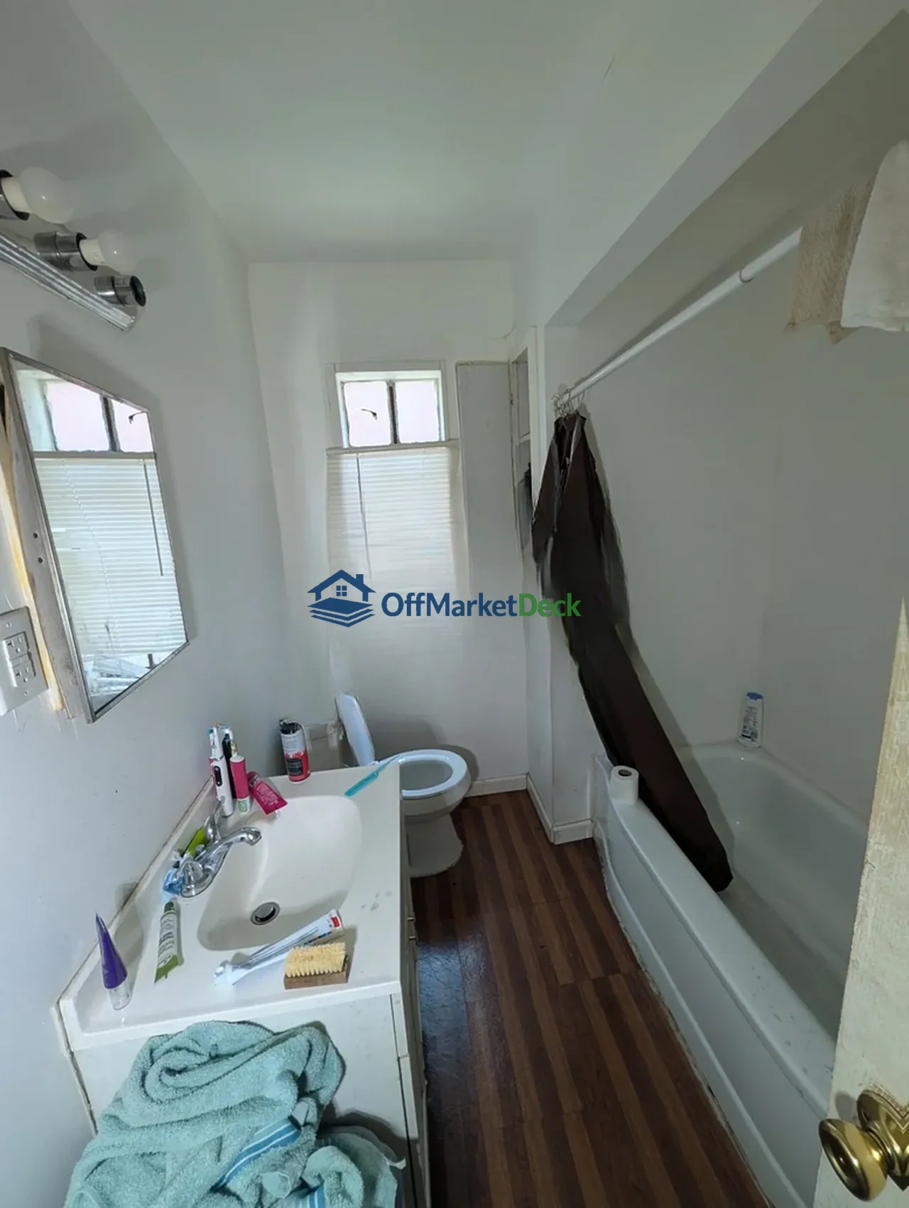 Off-market house in Detroit, Michigan — 2 beds, 1 bath, $34,900 — photo 6 of 8