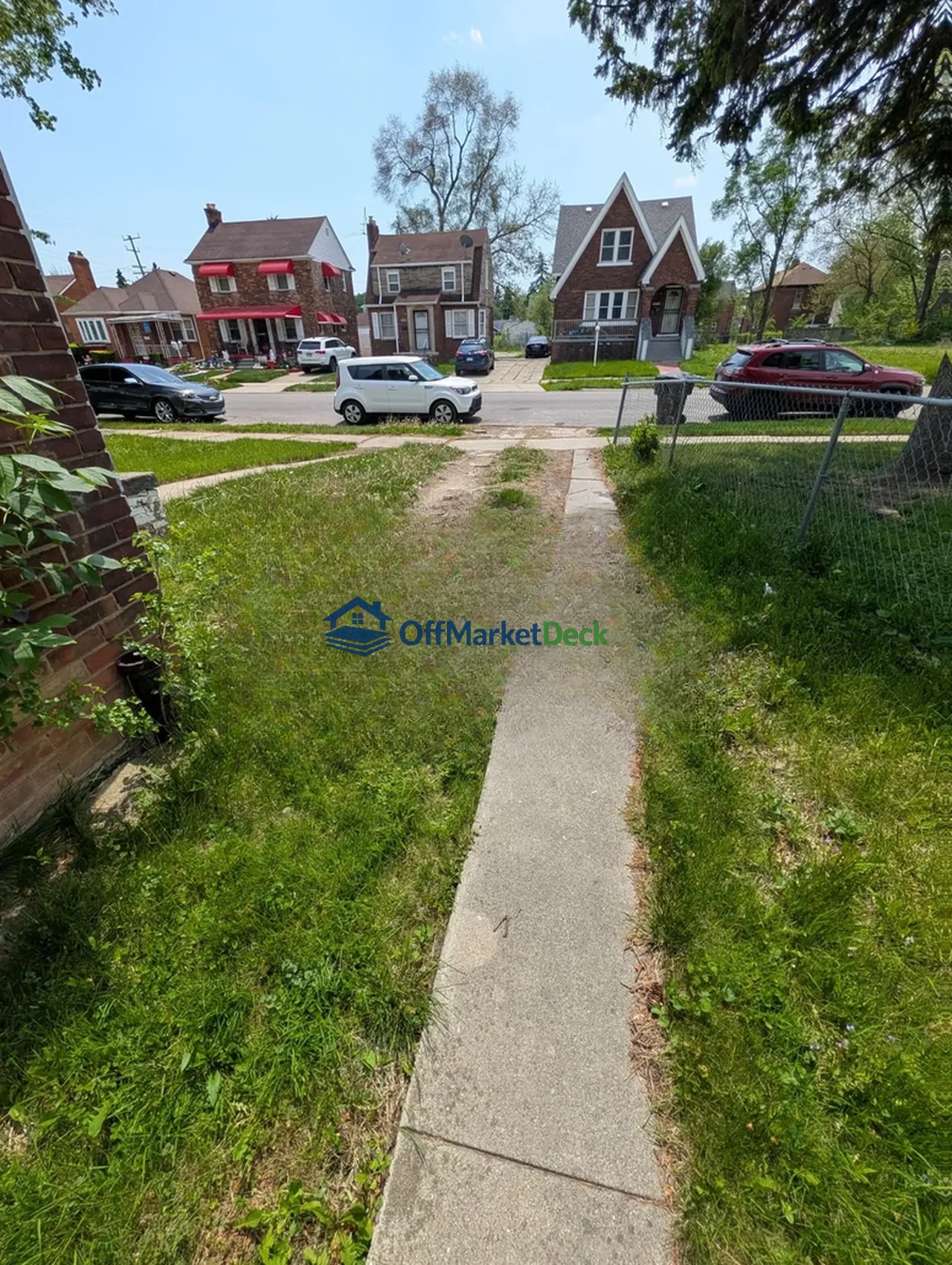 Off-market house in Detroit, Michigan — 2 beds, 1 bath, $34,900 — photo 7 of 8