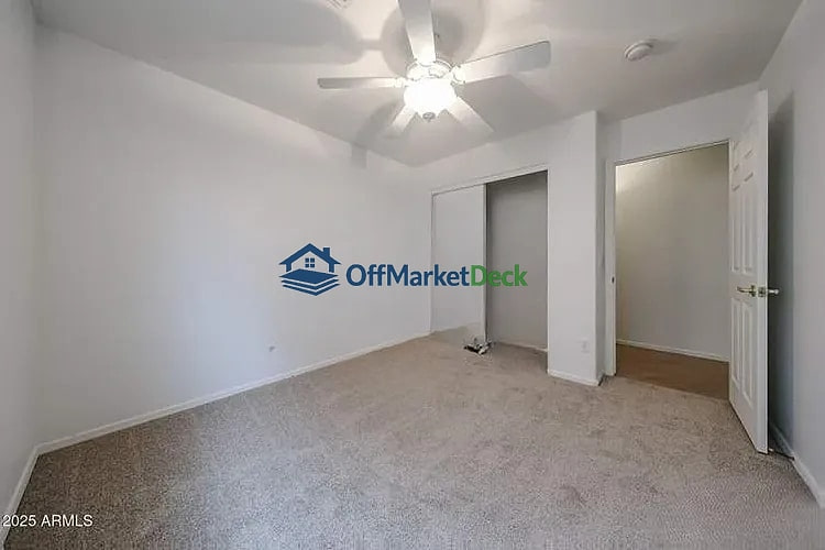 Off-market house in Goodyear, Arizona — 3 beds, 2 baths, $315,000 — photo 2 of 8