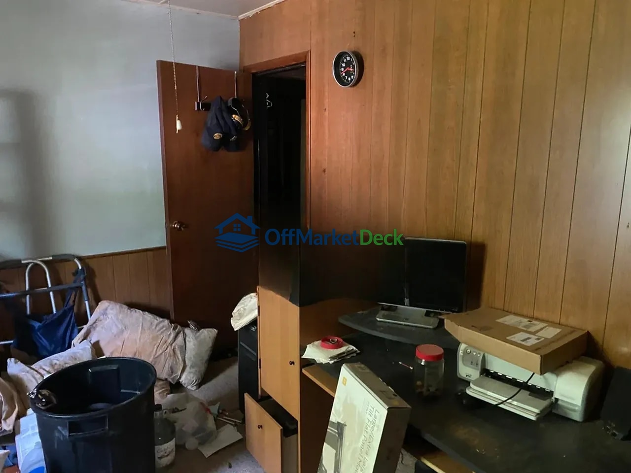 Off-market house in Anderson, Indiana — 2 beds, 1 bath, $39,900 — photo 7 of 8