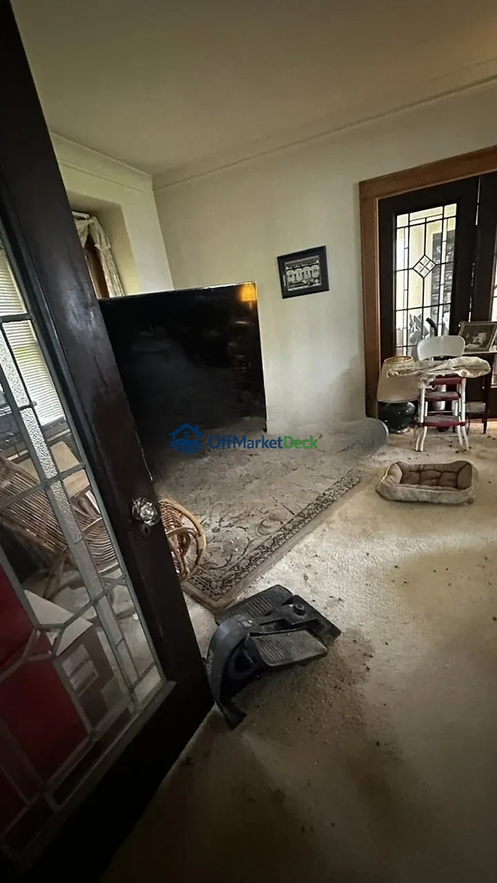 Off-market house in Rochester, New York — 3 beds, 1 bath, $69,900 — photo 7 of 8