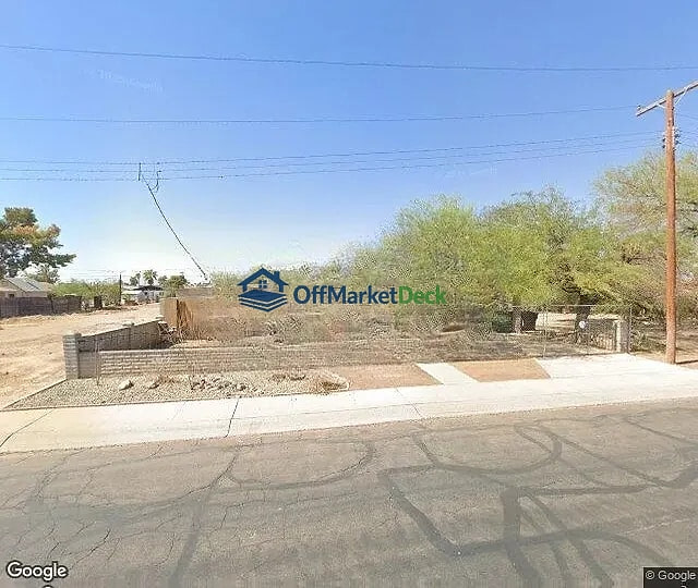 Off-market house in El Mirage, Arizona — 4 beds, 3 baths, $189,000