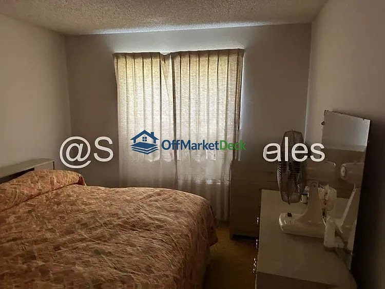 Off-market house in Stockton, California — 3 beds, 2 baths, $335,000 — photo 7 of 8