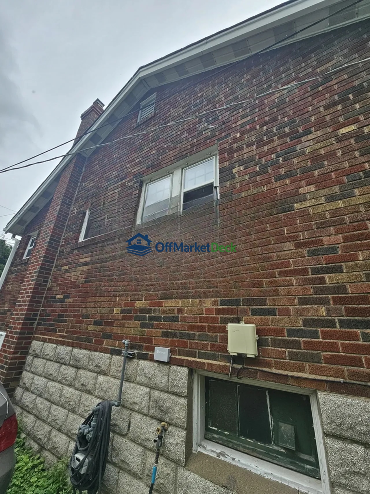 Off-market house in St. Louis, Missouri — 2 beds, 1 bath, $59,900 — photo 4 of 8