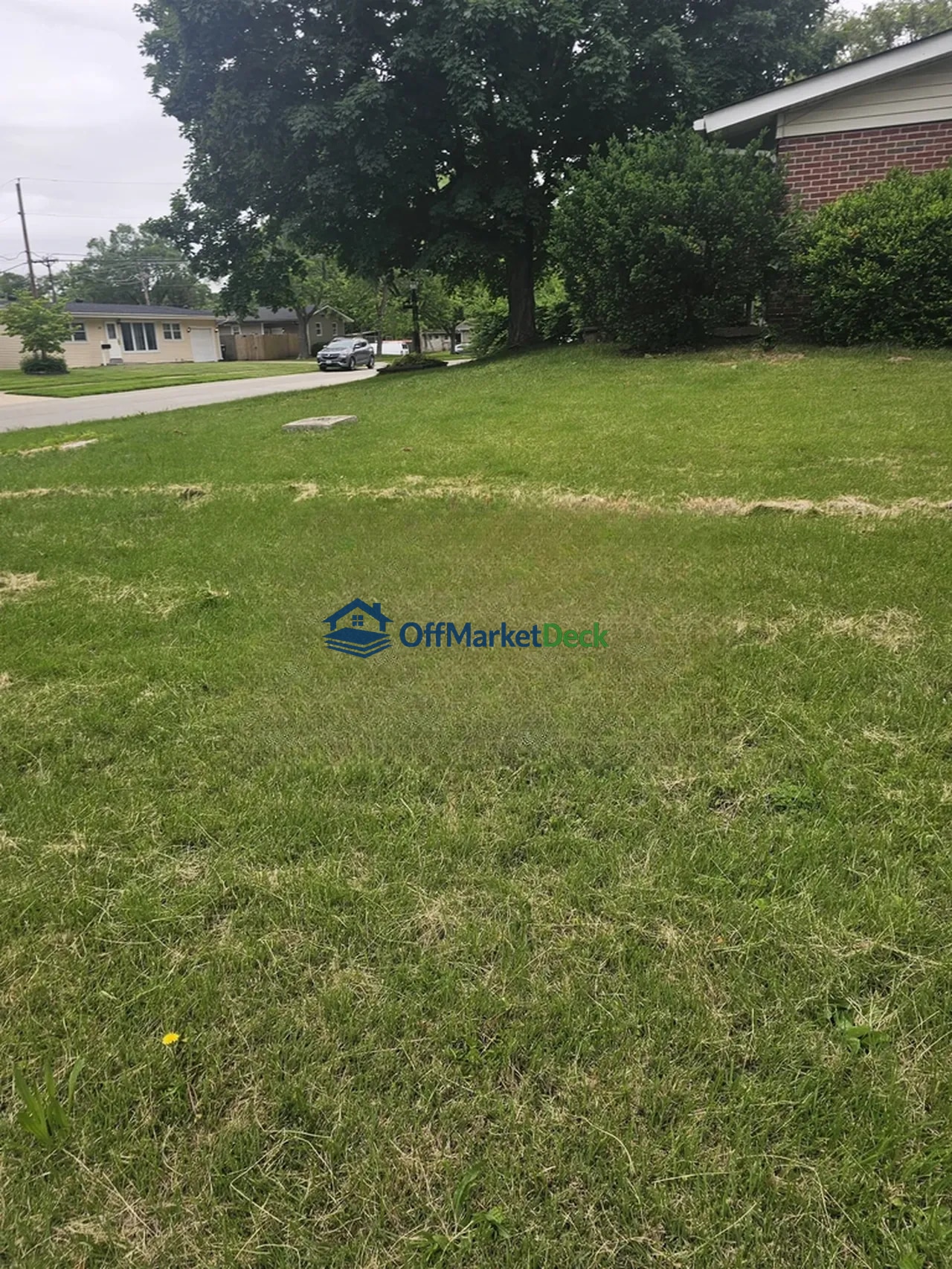 Off-market house in Florissant, Missouri — 3 beds, 1 bath, $104,900 — photo 6 of 8