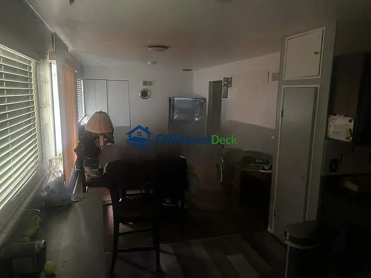 Off-market house in St. Louis, Missouri — 3 beds, 2 baths, $113,000 — photo 6 of 8