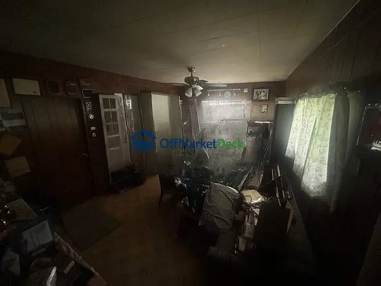 Off-market house in St. Louis, Missouri — 3 beds, 2 baths, $113,000 — photo 8 of 8