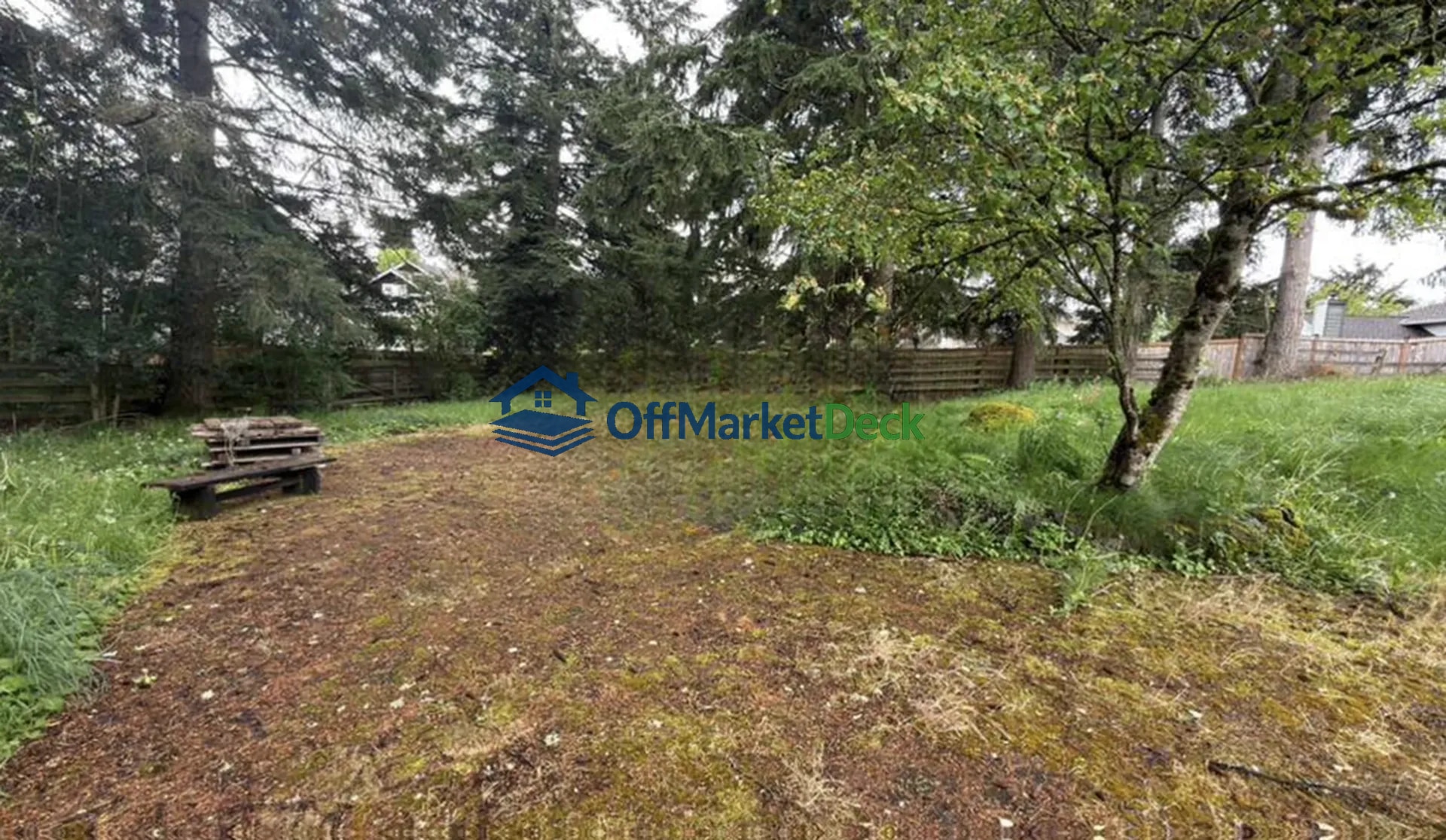 Off-market house in Covington, Washington — 5 beds, 1 bath, $750,000 — photo 3 of 4