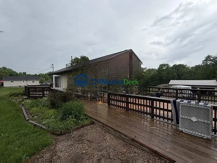Off-market house in Zanesville, Ohio — 3 beds, 2 baths, $147,000 — photo 3 of 8