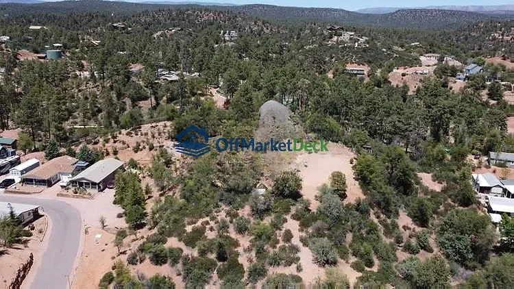 Off-market house in Payson, Arizona — 5 beds, 5 baths, $524,990 — photo 3 of 8
