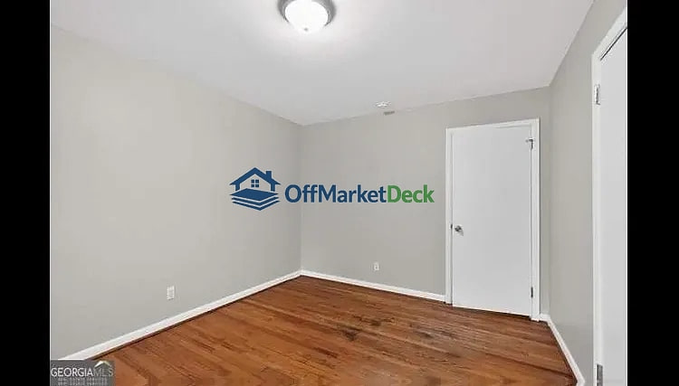 Off-market house in College Park, Georgia — 4 beds, 2.5 baths, $180,000 — photo 8 of 8