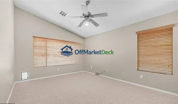 Off-market house in Scottsdale, Arizona — 3 beds, 2 baths, $649,900 — photo 6 of 8