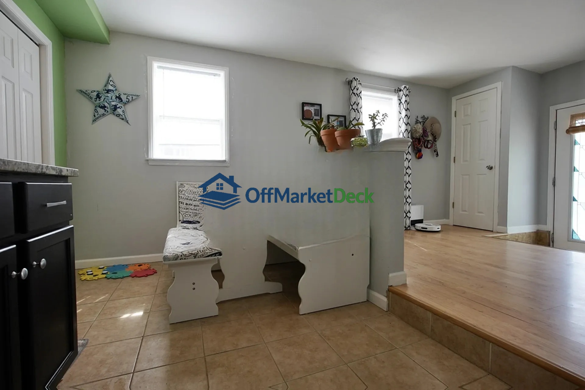 Off-market house in Casper, Wyoming — 3 beds, 1 bath, $235,000 — photo 8 of 8