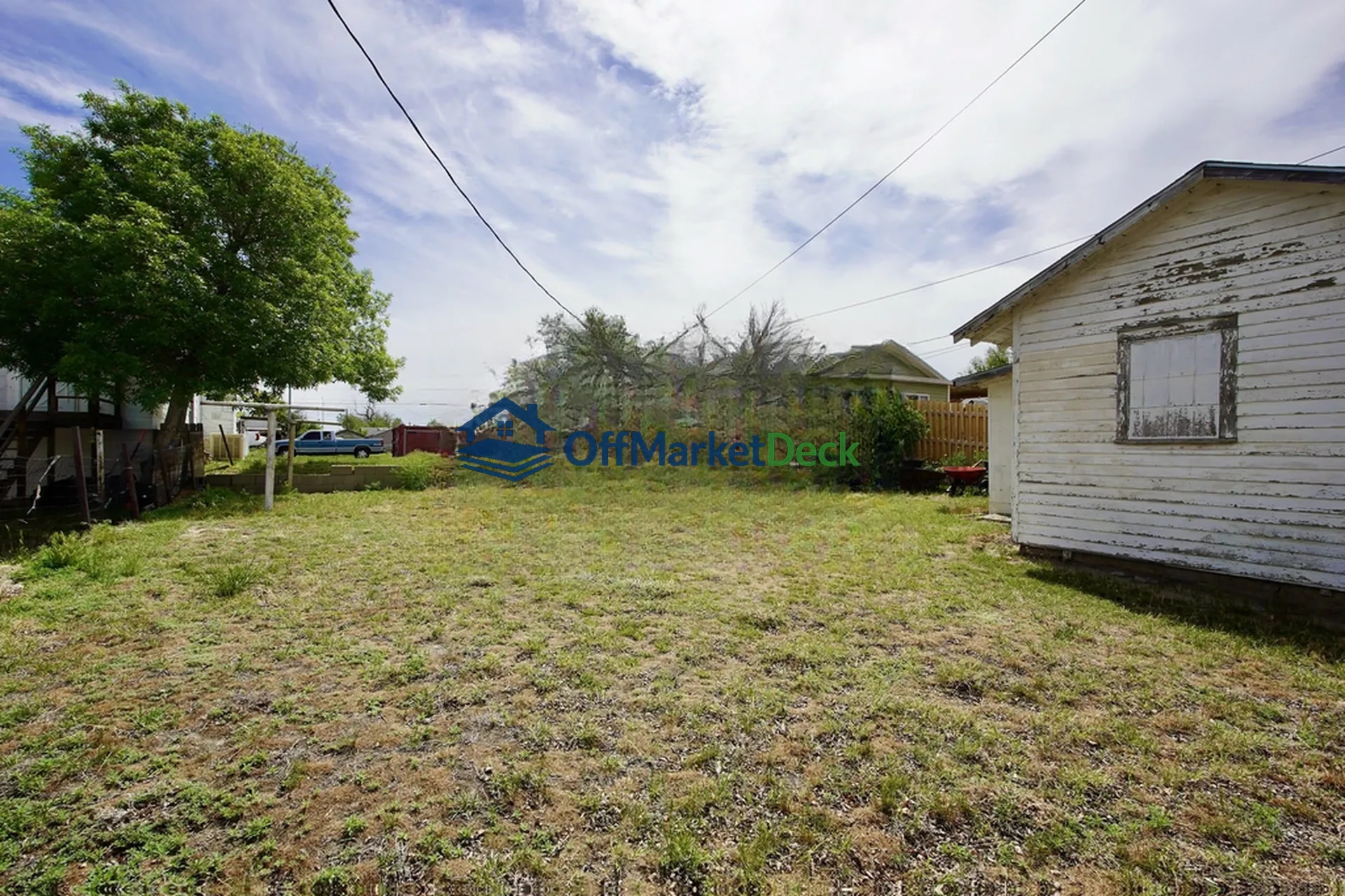Off-market land in Casper, Wyoming — 0.11 acres, $40,000 — photo 2 of 8