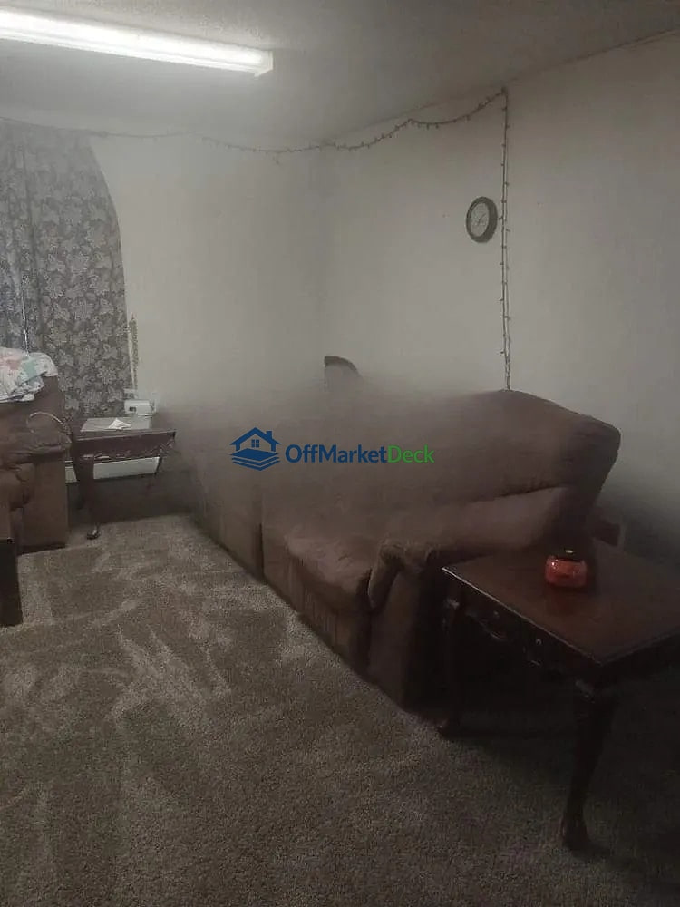Off-market house in Delta, Colorado — 4 beds, 1 bath, $349,900 — photo 6 of 8