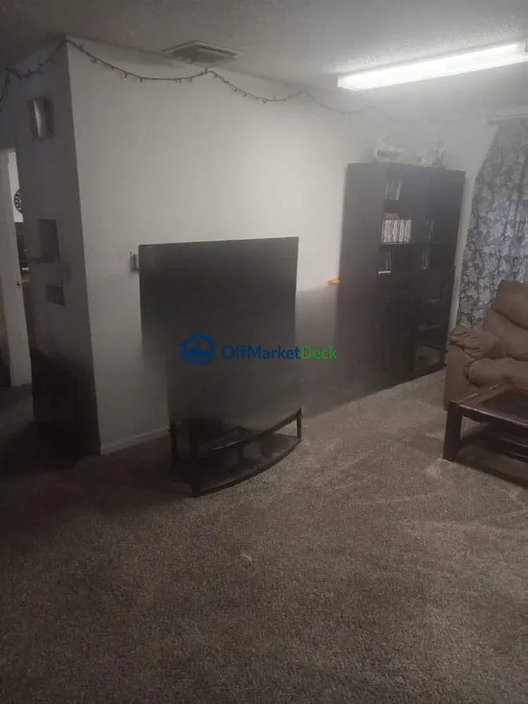 Off-market house in Delta, Colorado — 4 beds, 1 bath, $349,900 — photo 7 of 8
