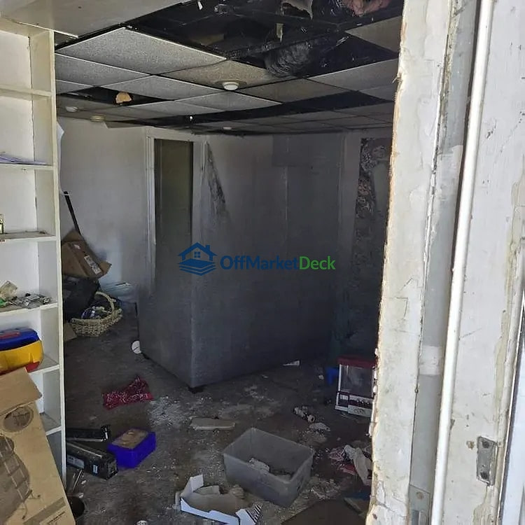 Off-market house in Huntington, West Virginia — 3 beds, 1 bath, $10,000 — photo 5 of 8