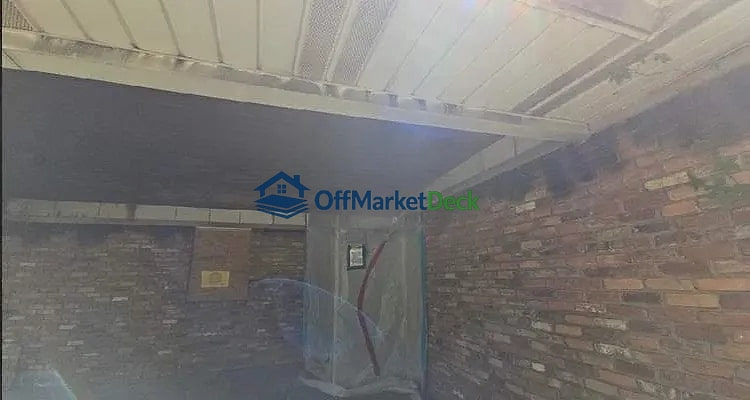 Off-market house in Atlanta, Georgia — 3 beds, 2 baths, $90,000 — photo 5 of 8