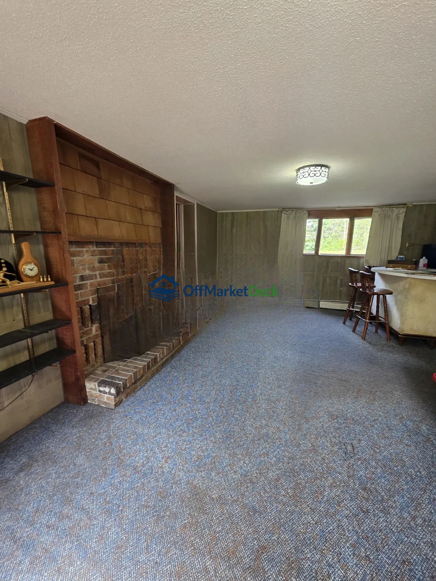 Off-market house in Stacy, Minnesota — 4 beds, 2 baths, $265,000 — photo 7 of 8