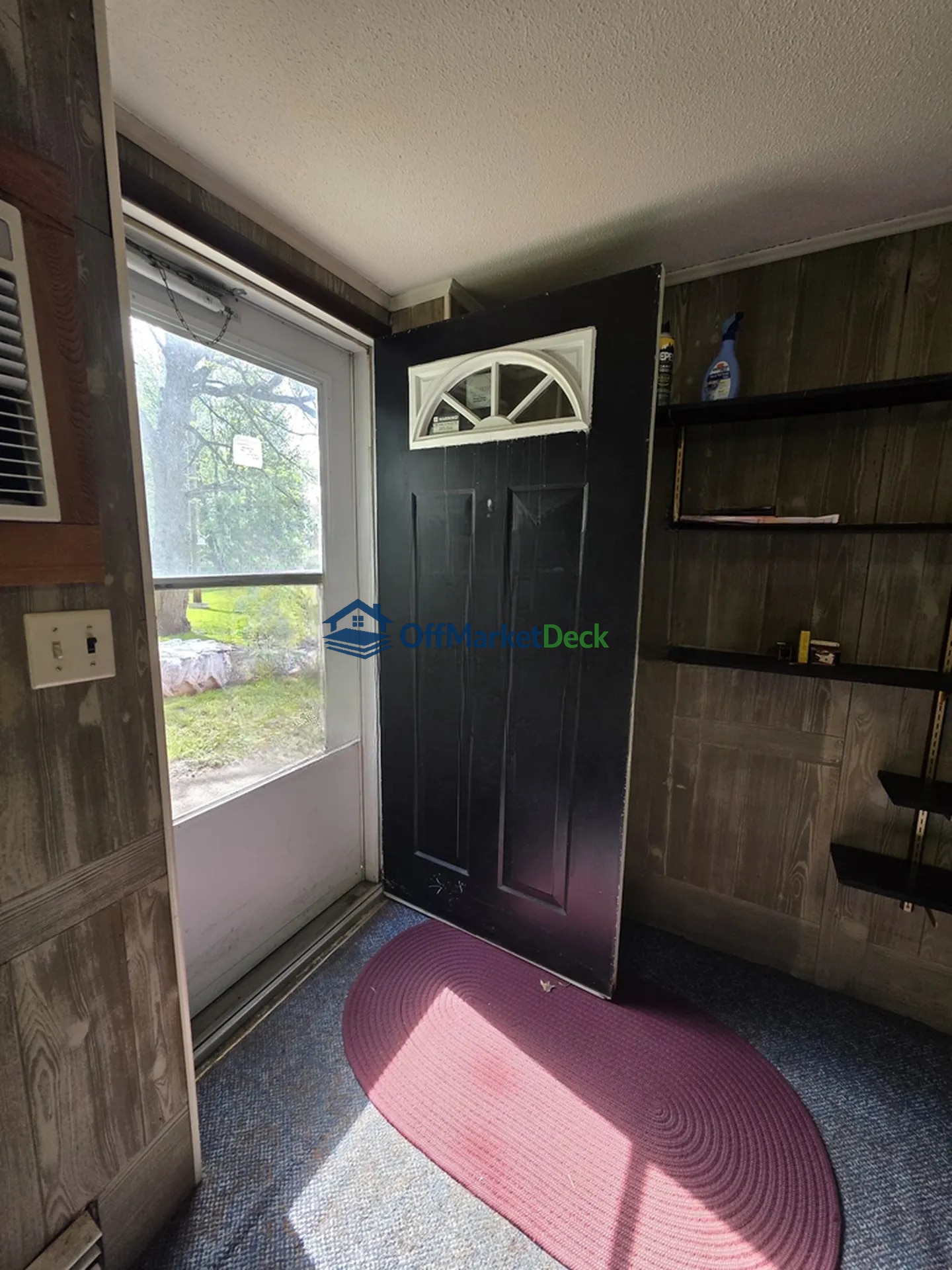 Off-market house in Stacy, Minnesota — 4 beds, 2 baths, $265,000 — photo 6 of 8