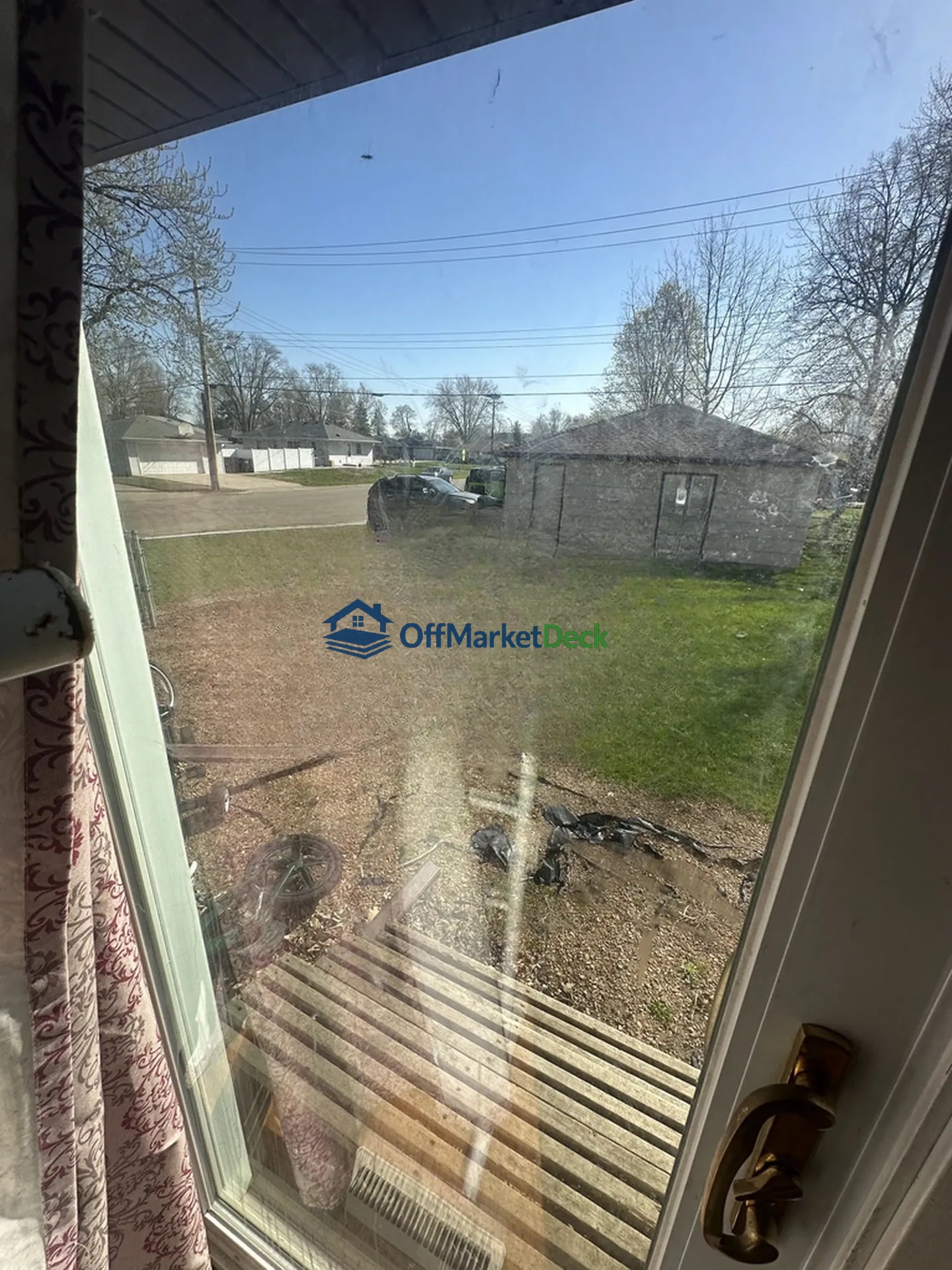 Off-market house in Minneapolis, Minnesota — 4 beds, 1 bath, $249,000 — photo 7 of 8