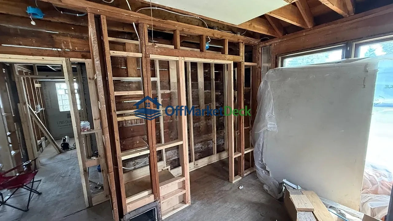 Off-market house in St. Louis, Missouri — 2 beds, 1 bath, $31,900 — photo 7 of 8
