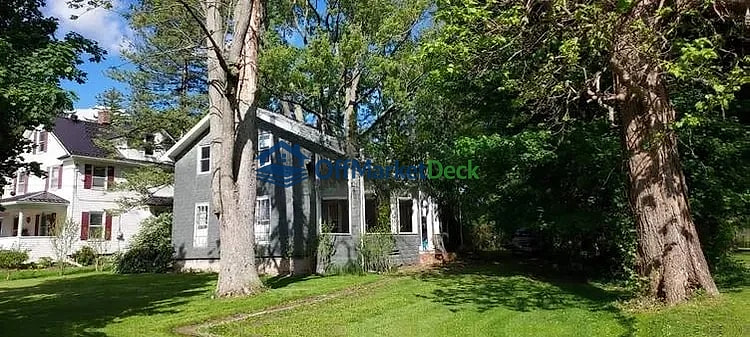 Off-market house in Le Roy, New York — 4 beds, 2 baths, $69,353 — photo 4 of 8