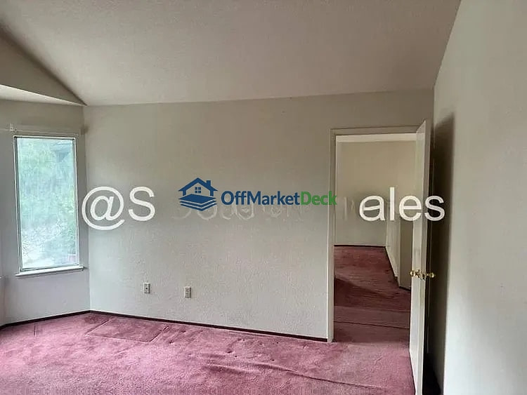Off-market house in Suisun City, California — 3 beds, 2 baths, $435,000 — photo 4 of 8