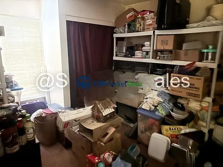 Off-market house in Antelope, California — 3 beds, 2 baths, $335,000 — photo 6 of 8