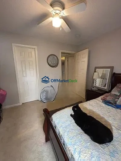 Off-market townhome in Kansas City, Missouri — 2 beds, 2 baths, $117,900 — photo 8 of 8