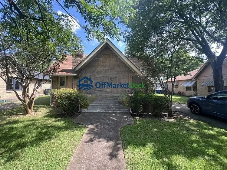 Off-market house in Dallas, Texas — 2 beds, 1 bath, $230,000