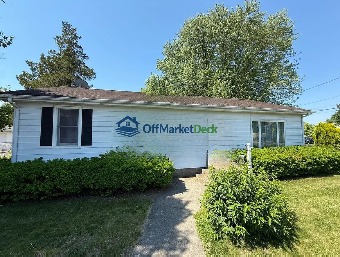 Off-market house in Pennsville Township, New Jersey — 3 beds, 1 bath, $195,000