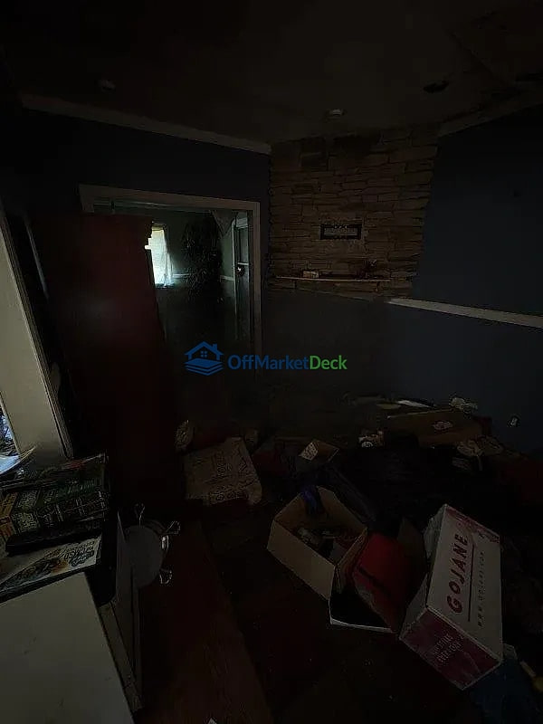 Off-market house in Cleveland, Ohio — 4 beds, 1 bath, $19,000 — photo 8 of 8