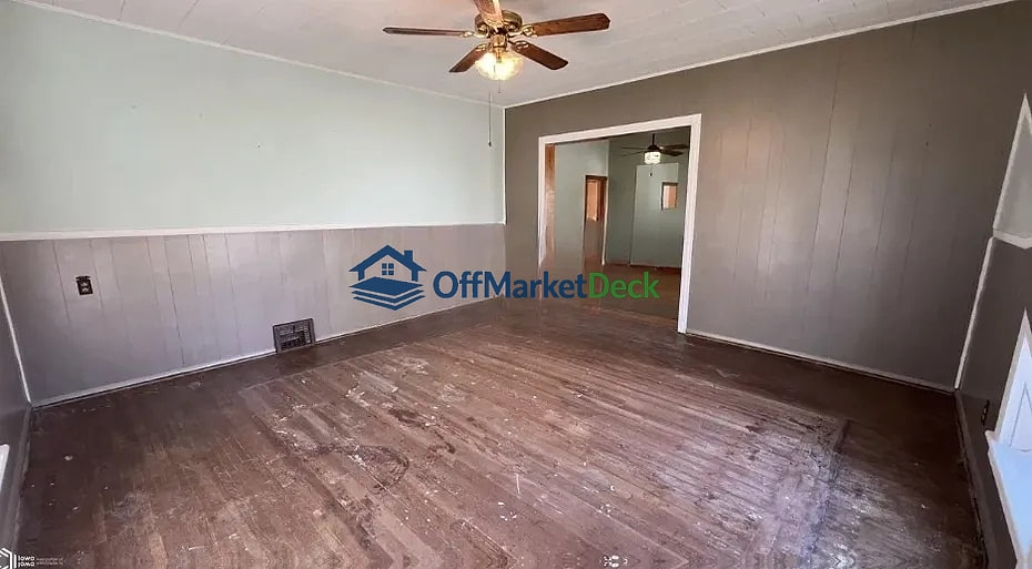 Off-market house in Nora Springs, Iowa — 3 beds, 1.5 baths, $85,000 — photo 8 of 8
